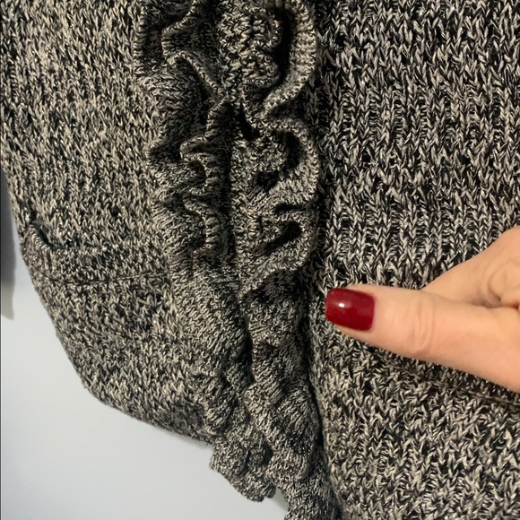 Ruby Rd button sweater size medium - Picture 4 of 5